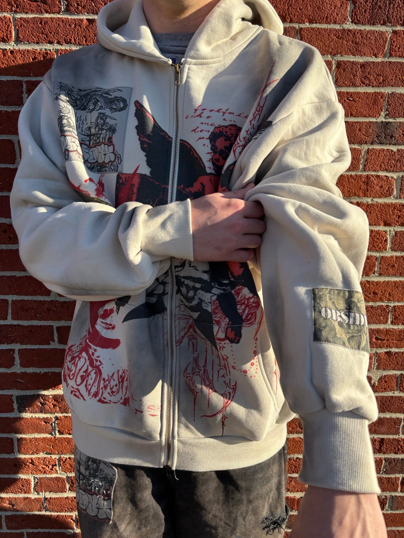 Obsidyx hoodie — view 4