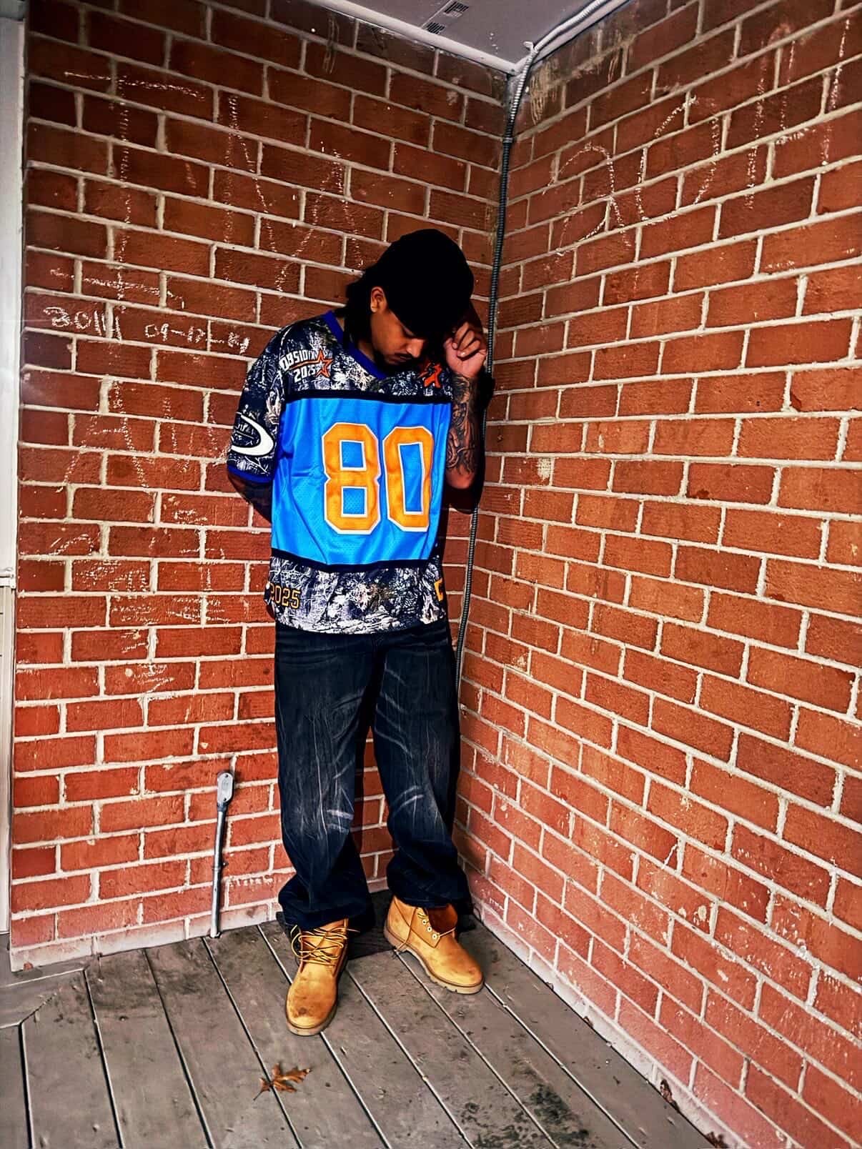 Obsidyx lifestyle photograph 26