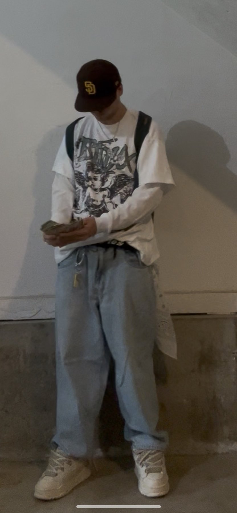 Obsidyx lifestyle photograph 39